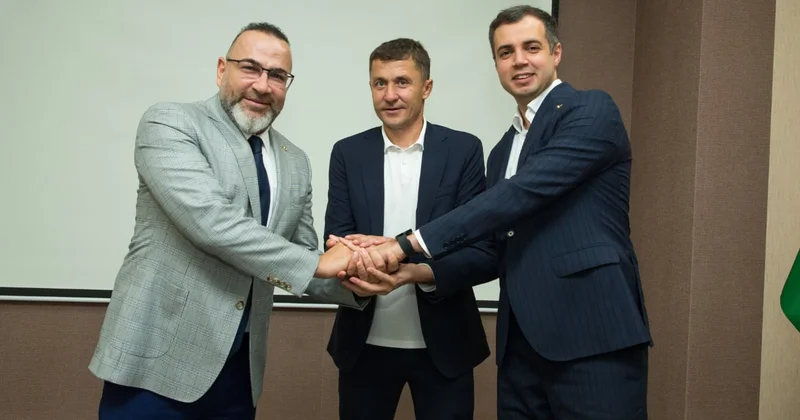 Сумгайыт объявил о сроке контракта с Иличем