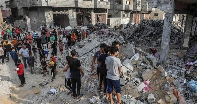 İsrailin Qəzzaya endirdiyi zərbələr nəticəsində 80 dən çox fələstinli həlak olub