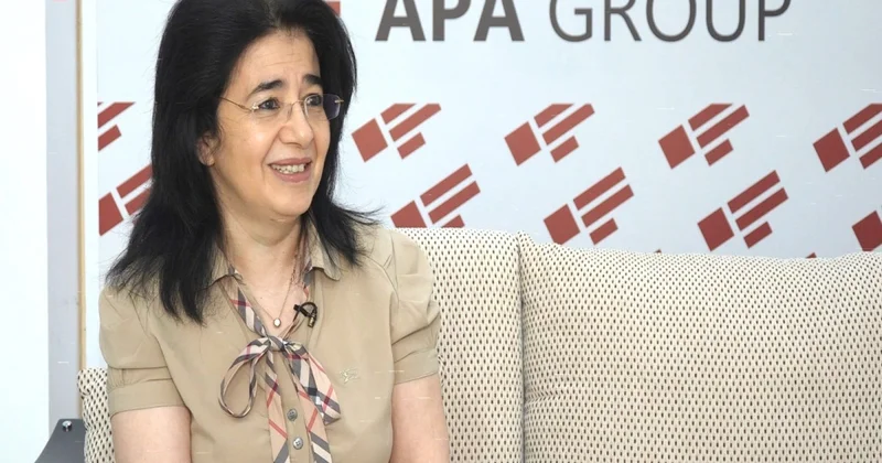 Könül Bünyadzadə: “Cəmiyyət ağıllı qadınları anlamasa da, həmişə onlara ehtiyac duyur” Müsahibə