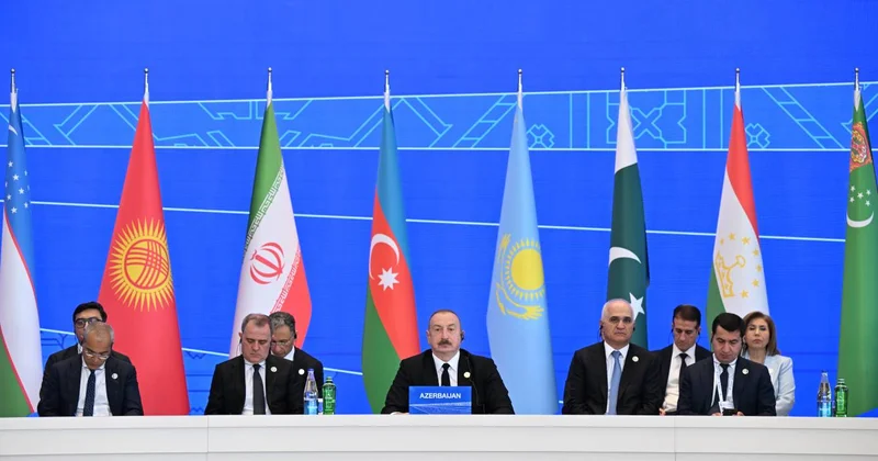 Yeni tarixi dövrdə Azərbaycanın geoiqtisadi strategiyası: Xankəndi Zirvəsinin arxitekturası