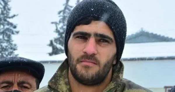 “Görsən darıxırsan, şəkillərə bax” Həsən Kürün şeirləri