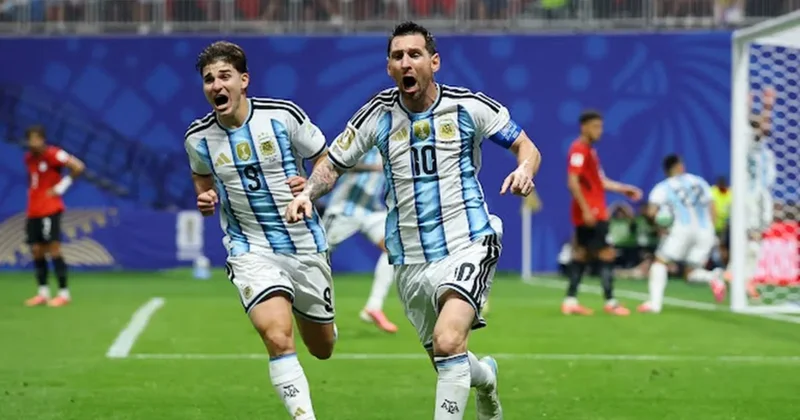 Argentina Misir üzərində əzmkar qələbə qazanaraq 1/4 finala yüksəldi