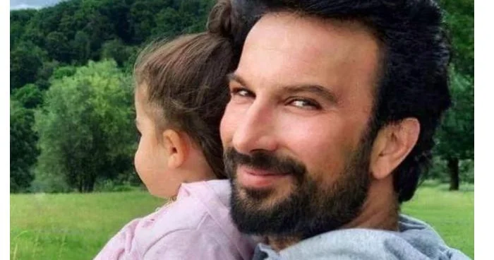 Tarkan Almaniyada imicini dəyişdi yeni görünüşü böyük maraq doğurdu (FOTO)
