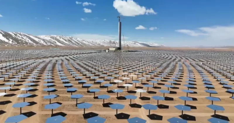 Çin dəniz səviyyəsindən 4650 metr yüksəklikdə dünyanın ən hündür günəş elektrik stansiyasını istifadəyə verir KİV lər