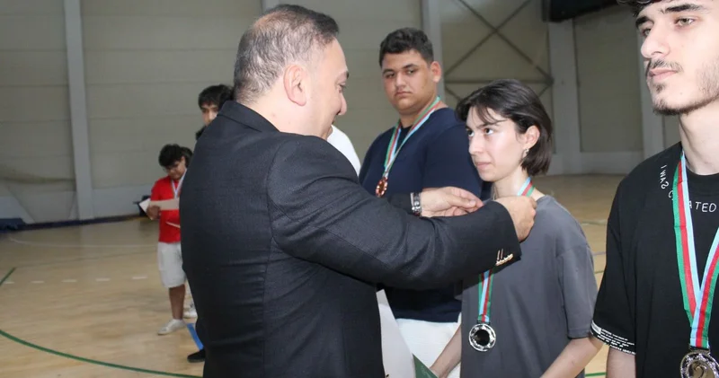 “Cyber Summer School 2026” çərçivəsində voleybolturniri keçirilib
