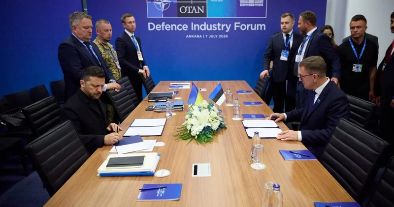 Ukrayna və Estoniya dronlar sahəsində əməkdaşlıq haqqında saziş imzalayıb