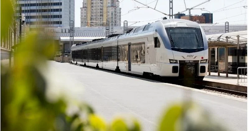 Tbilisi qatarında sərnişin tutumu artırılır Biletlər daha münasib olacaq
