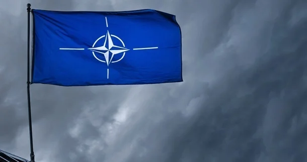 NATO iki müdafiə xərcləri blokuna bölünür