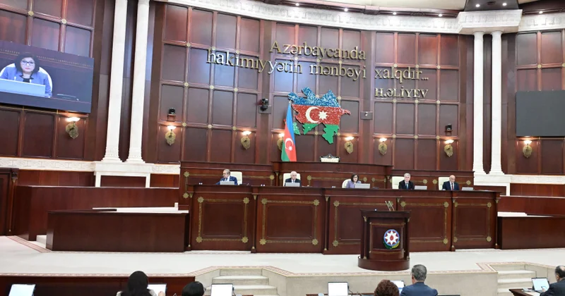 Milli Məclisin Daxili Nizamnaməsinə dəyişiklik təsdiqlənib