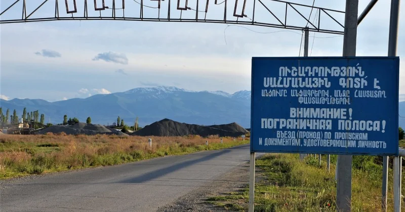 Граница закрыта, торговля в режиме ожидания. А армяне боятся стать турками Репортаж с армяно турецкого рубежа
