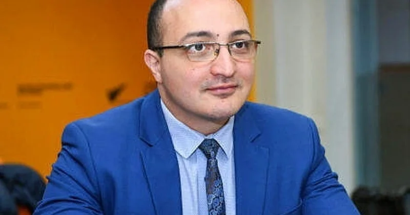 Azərbaycan beynəlxalq etimadın mərkəzindədir ŞƏRH