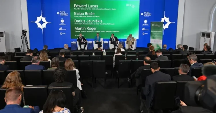 NATO panelində Rusiyaya xəbərdarlıq: Narva növbəti hədəf deyil