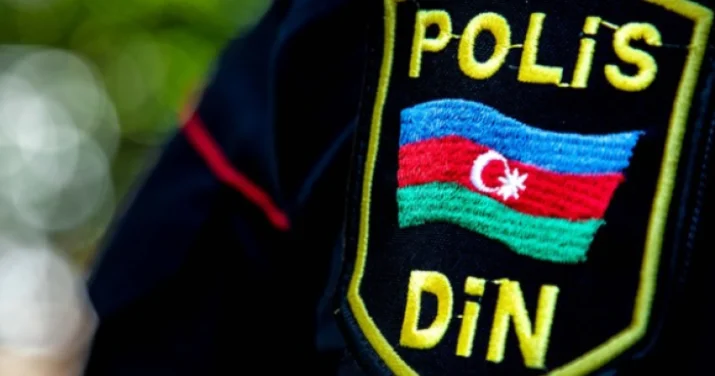 Polis bir gündə 9 tüfəng və 40 patron aşkar etdi