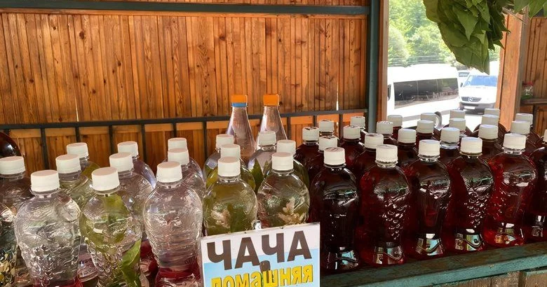 Soçidə Çaça içkisindən ölənlərin sayı 10 a çatdı