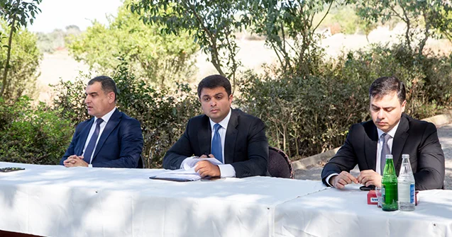 İcra başçısı ilə görüşdə bu məsələləri qaldırdılar Fotolar