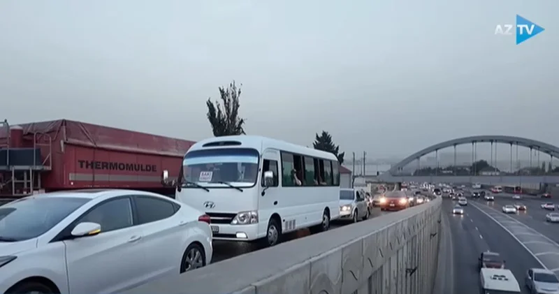 Yay günlərində Bakıdakı tıxacın səbəbləri nədir? VİDEO
