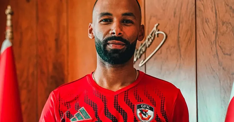 Sabiq Fənər li Super Liqa klubunda