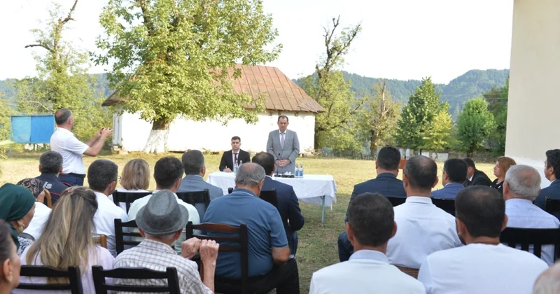 Taleh Qaraşov kənd sakinlərinin problemlərini dinlədi FOTOLAR