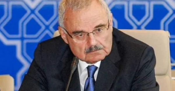 Artur Rasizadə: Mən güclə beş addım atıram