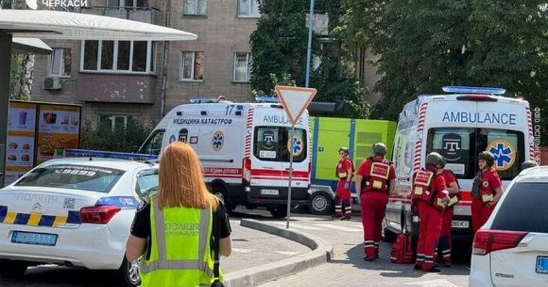 Ukrayanda McDonald's a silahlı hücum VİDEO