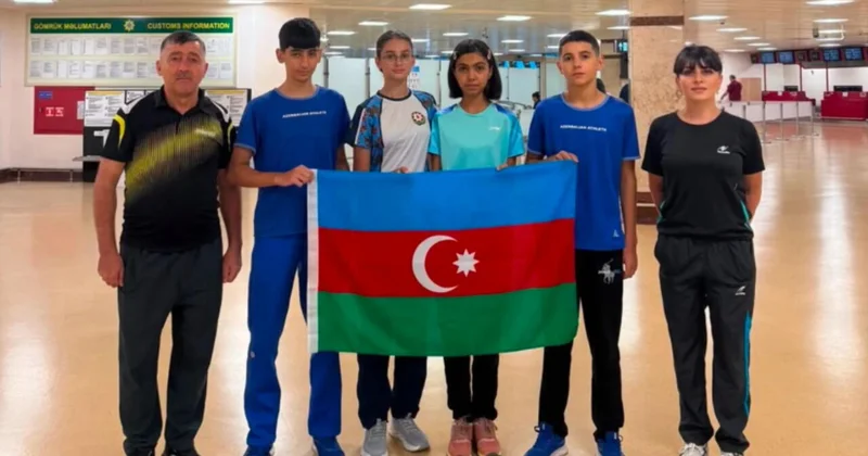 Юные теннисисты Азербайджана отправились на сборы в Турцию