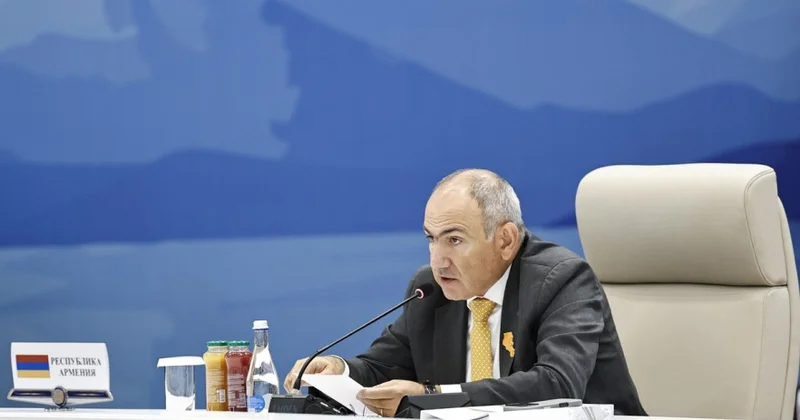 Paşinyan Avrasiya İqtisadi İttifaqına getdi KONKRET