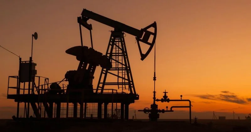 Hörmüz böhranı enerji bazarını silkələyir: Neft qiymətləri yüksəlişə keçdi