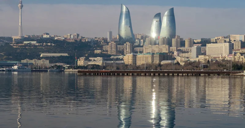 Создан Оргкомитет в связи с предстоящим в Баку Азербайджанским международным инвестиционным форумом