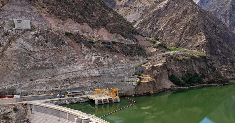 Azərbaycan Perunun aparıcı enerji şirkətindən pay aldı