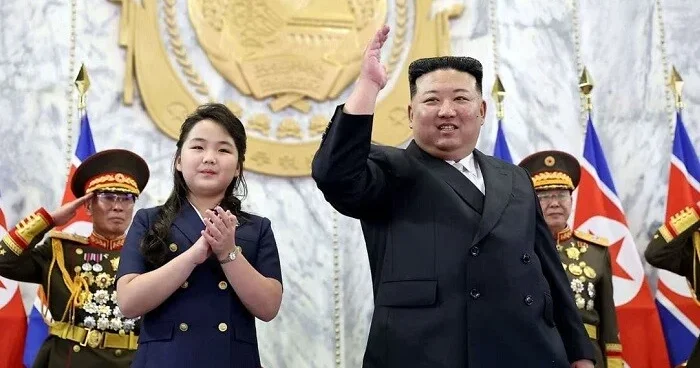 Kim Çen dörd ilə 22 milyard dollar qazandı