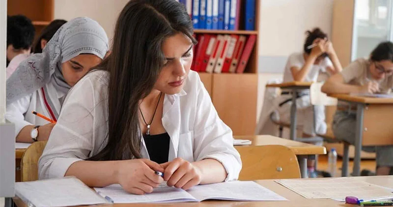 Kolleclərə qəbul üzrə ixtisas seçiminin vaxtı açıqlandı