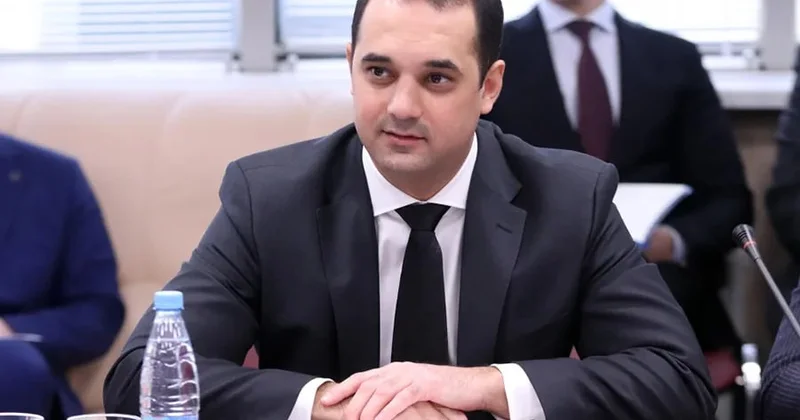 Азербайджанец переизбран президентом Ассоциации мини футбола России Minval Politika
