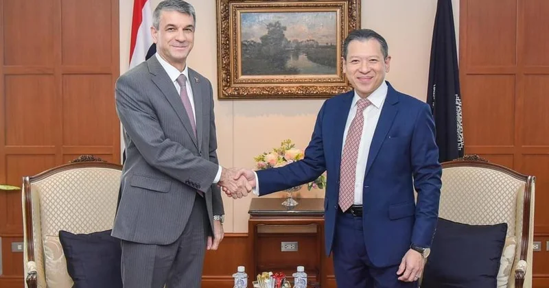 Malayziyadakı səfirimiz Pakistana, Pakistandakı səfirimiz Malayziyaya göndərildi YENİLƏNİB