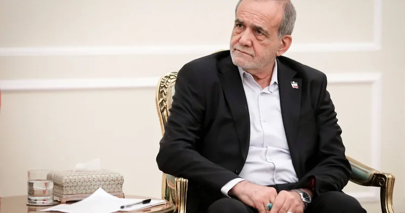 Amerika niyə buraya gəlib hərbi bazalar qurmalıdır?” Pezeşkian