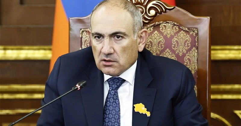 Пашинян разъяснил, почему референдум о выборе между ЕАЭС и ЕС невозможен
