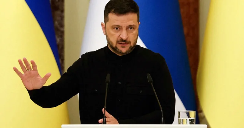 Зеленский заявил о хороших результатах удара по Ярославскому НПЗ