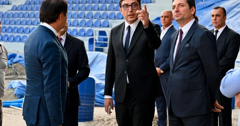Fərid Qayıbov Xankəndi stadionunda aparılan işlərlə maraqlanıb FOTO