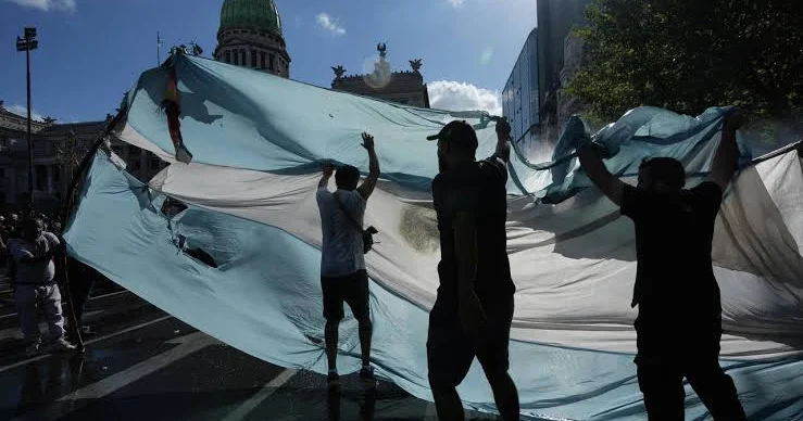 В Аргентине во время протеста пострадали 5 человек
