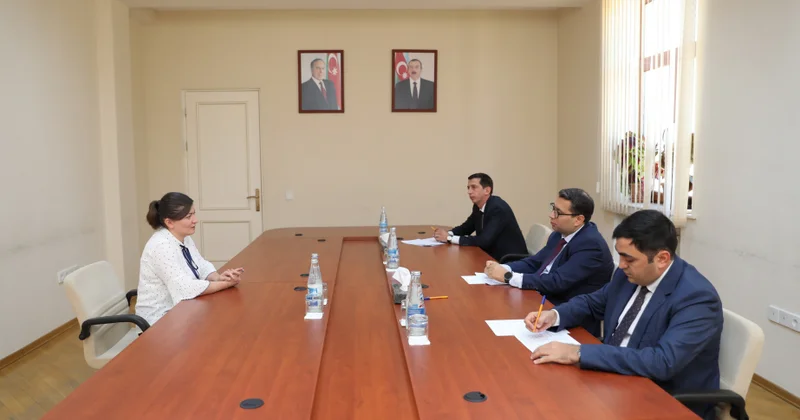 Kənd Təsərrüfatı Nazirliyinin vəzifəli şəxsləri Qax və Balakən rayonlarından olan vətəndaşlarla görüşüb