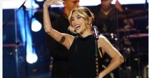 Röya Ayxan: “Əvvəl çəkildiyim filmdə pullarımı götürüb qaçdılar”