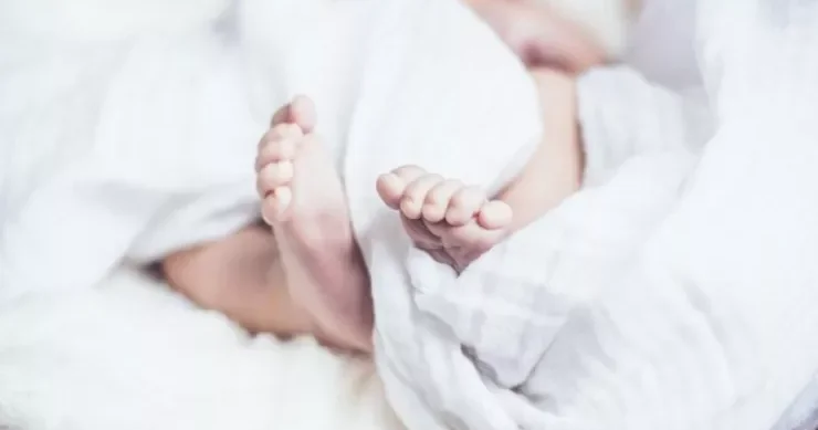 18 yaşlı ana 3 aylıq körpəsini öldürdü