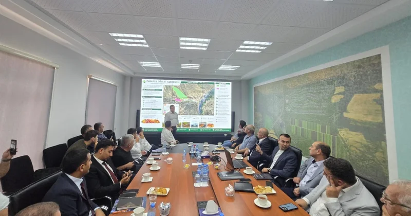 Azad edilmiş ərazilərdə aqropark layihələrinin investorlara təqdimatı baş tutub