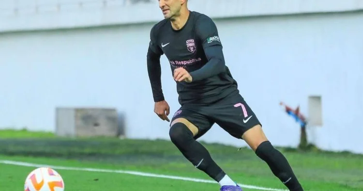 Azərbaycan klubunun tarixinə düşən legioneri Premyer Liqaya qaytardılar SON DƏQİQƏ