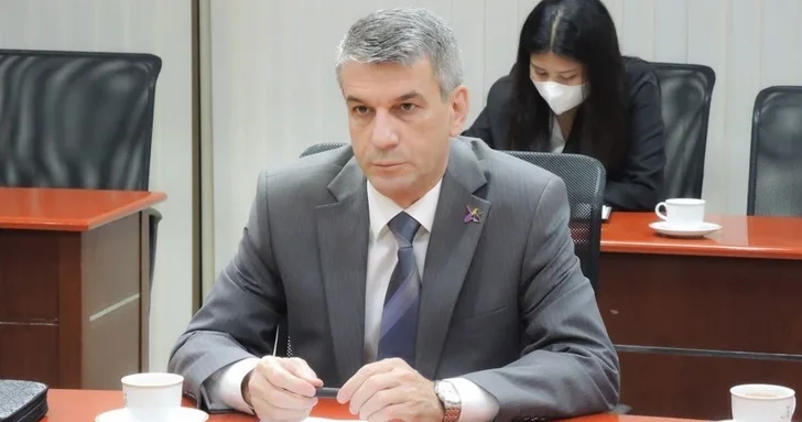 Ильхам Алиев сменил посла Азербайджана в Пакистане
