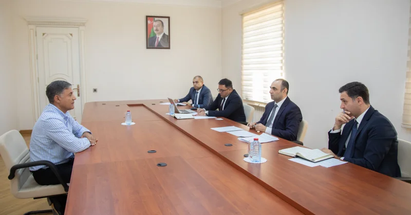 “Aqroservis”in İdarə Heyətinin sədri Qubada vətəndaşlarla görüşüb, təsərrüfatlara baş çəkib