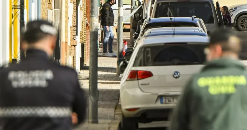 İspaniyada atışma: Ölənlər var