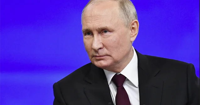 “Putin səfərlər zamanı seriallara, filmlərə baxır” Peskov