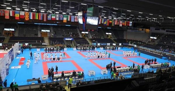 Karateçimiz Avstriyada gümüş medal qazandı