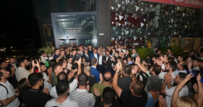 İstanbulda gərginlik Mitinqlər qadağan EDİLDİ