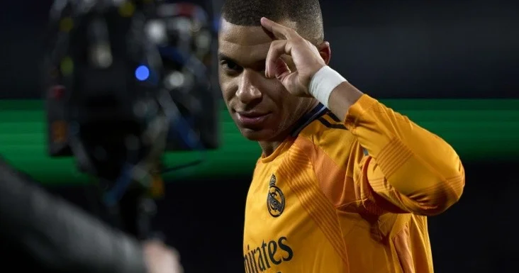 Mbappe “Qızıl topa” namizədini açıqladı